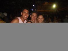 Oktober 10 Anos